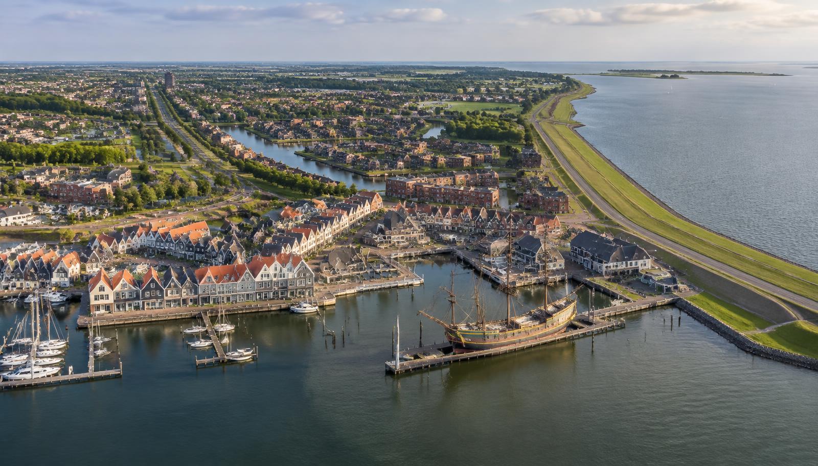 Aerial photograph of Lelystad